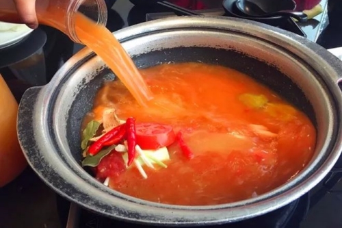 家传发酵番茄酸汤技术配方视频教程（发酵番茄酸汤的做法）